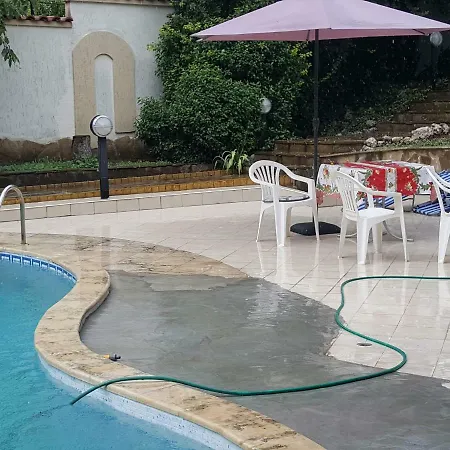 Hébergement de vacances Santa